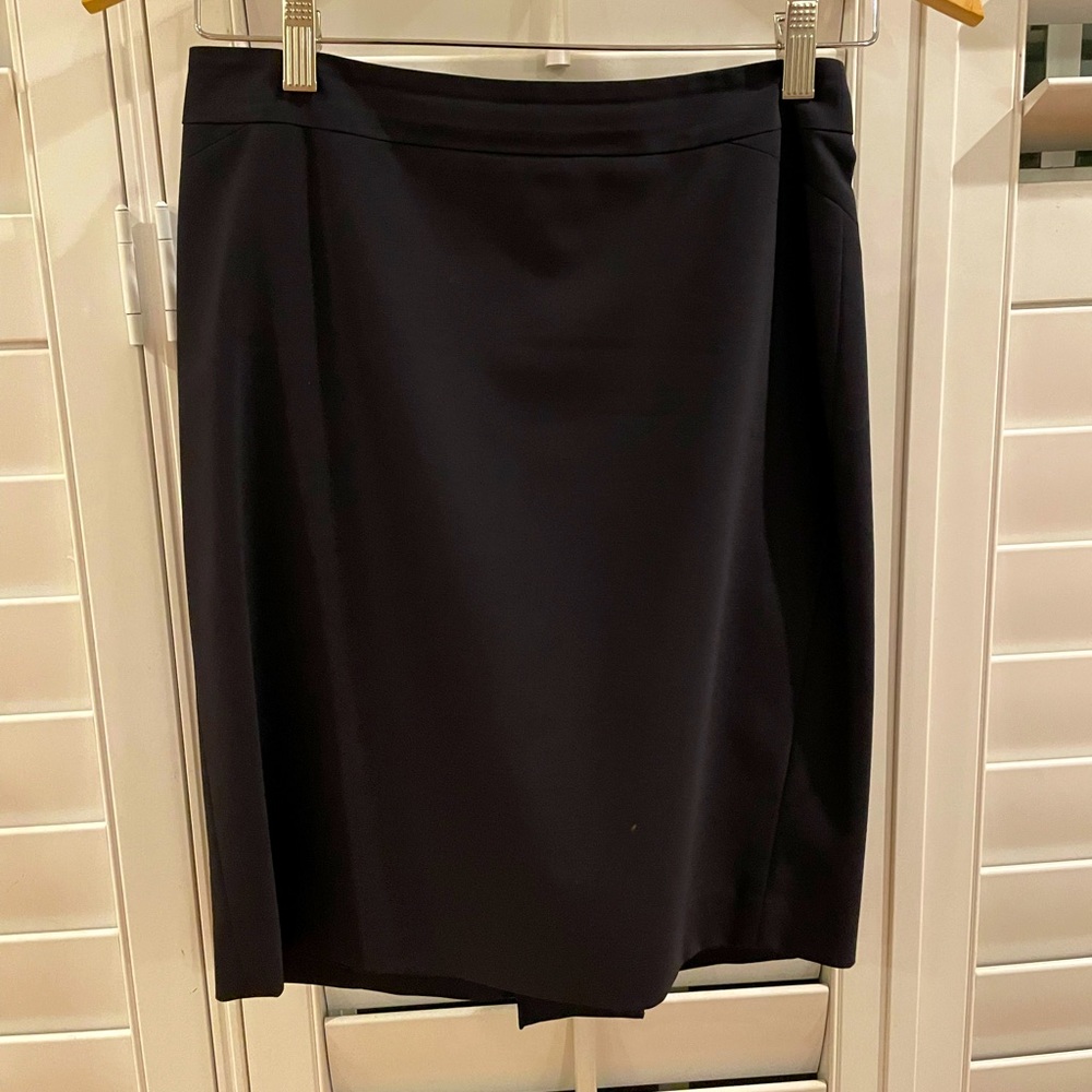 Ann Taylor lined Tropical Wool Skirt Suit/Pencil